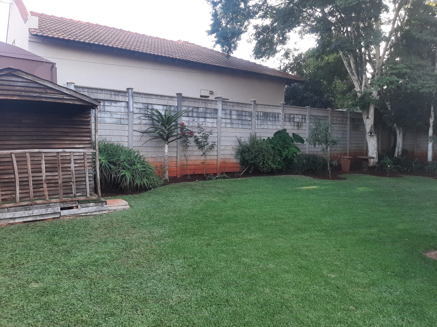 3 Bedroom Property for Sale in Safari Gardens North West